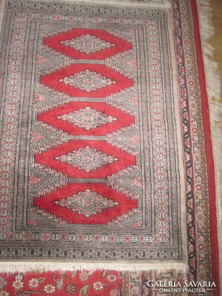 Pakistani gollose carpet!