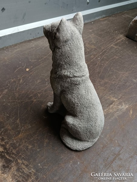Ritka  Labrador Kutya szobor Fagyálló műkő  kerti sír emlék nek is felhasználható