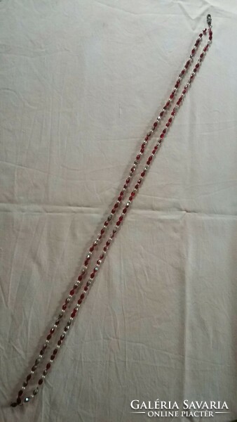 Old double-row necklace with burgundy glass and tekla pearls