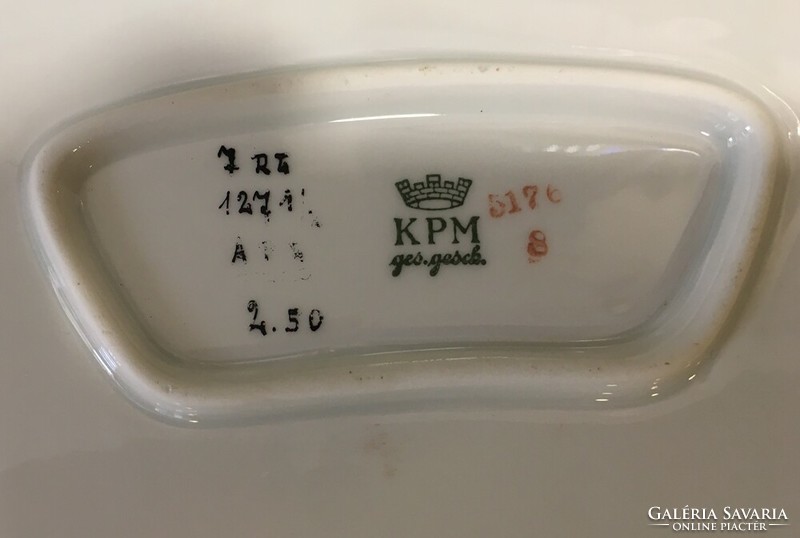 KPM Berlin,porcelán kínáló,hibátlan