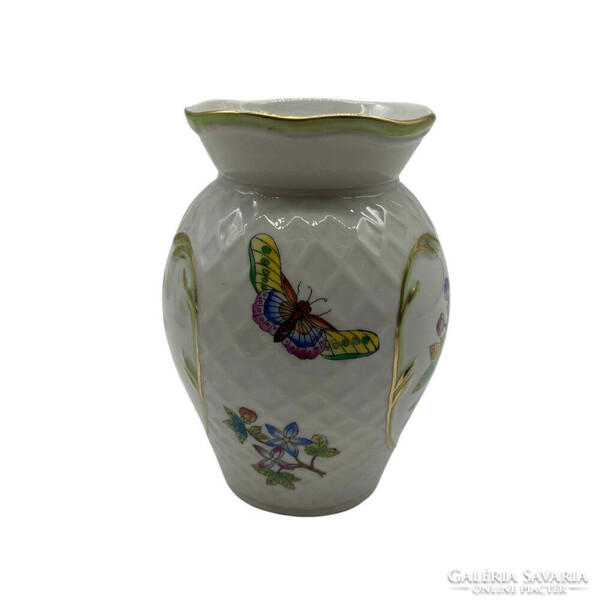 Porcelain vase with Victoria pattern from Herend - m1445