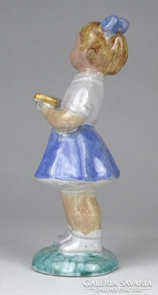 1N733 little girl reciting ceramic little girl ceramic figurine 14.7 Cm