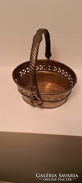 Basket with copper ears (offer, basket)