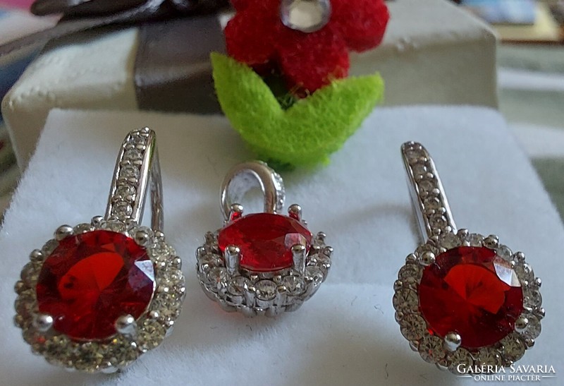 Shining fire red silver earring pendant set