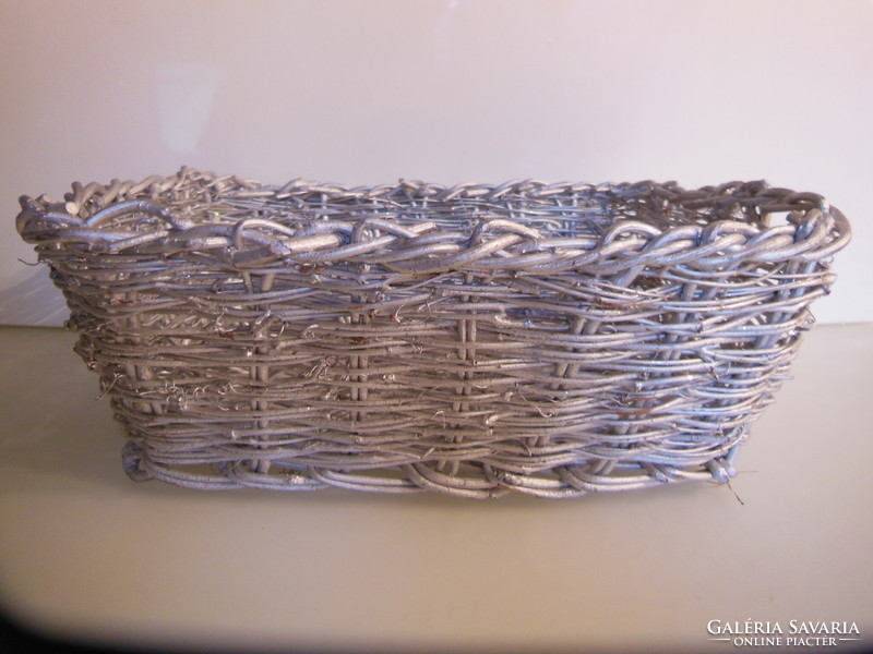 Basket - new - shiny - 32 x 27 x 12 cm - cane - thick - strong - quality