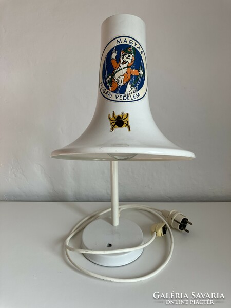 White retro table lamp with throat tube (deer?) - Lamp