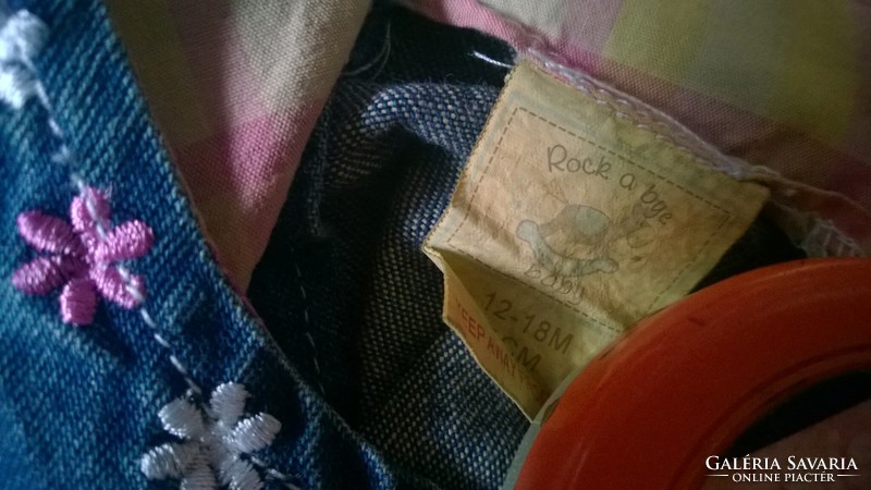 Min.áron ! Tündéri baba farmerruha 1-1,5 évesre -himzett figurákkal