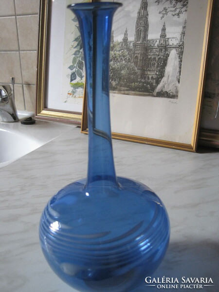 Kék üveg váza !