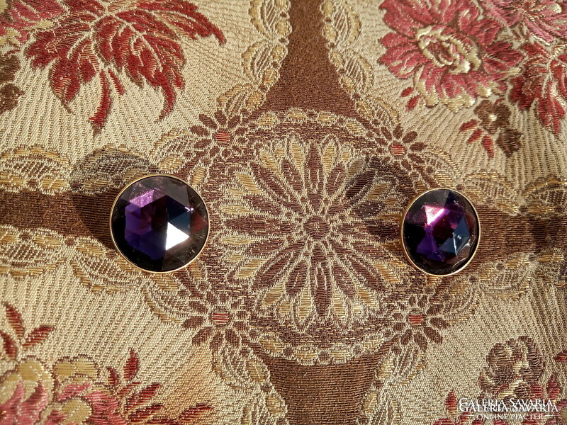 Purple, slightly shiny, retro clip (earring) from 1986