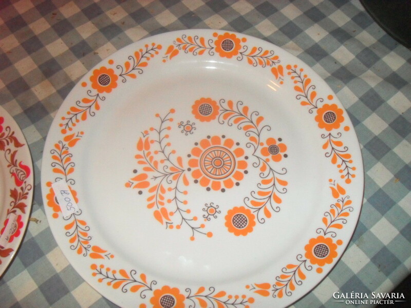 Alföldi porcelán fali tányér 2 db egyben