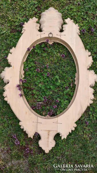Carved mirror frame or picture frame