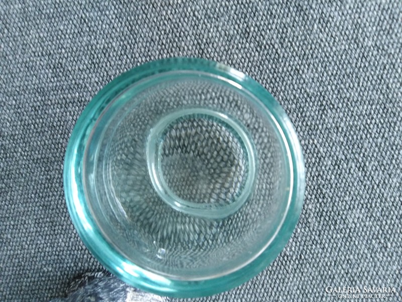 Miniatűr üvegcse