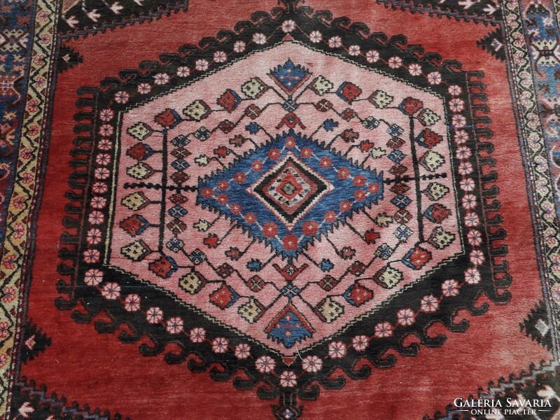 Persian carpet / hamadan - Iran.