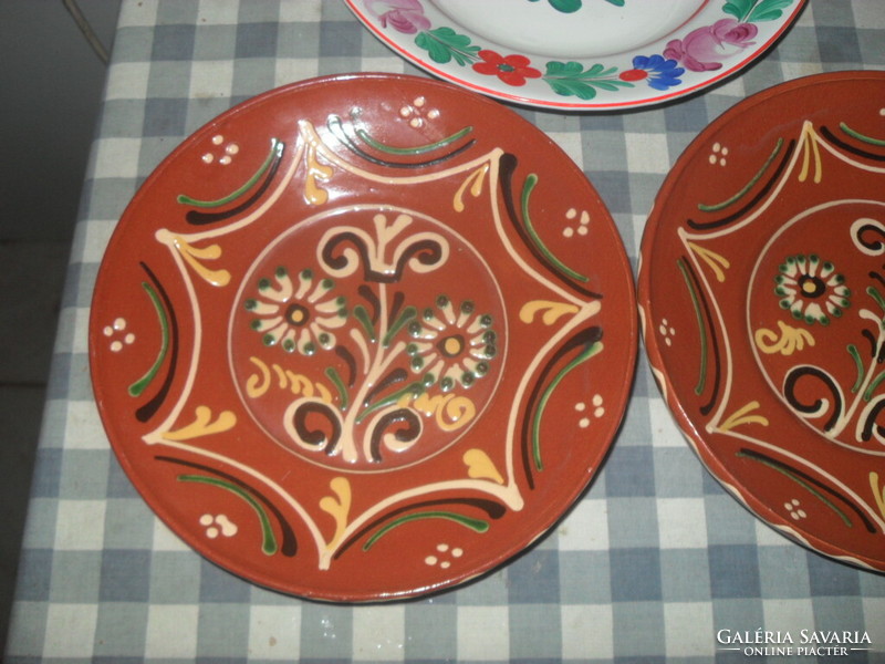 Ceramic wall plates 3 pieces in one