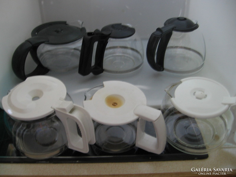 Heat-resistant jugs from various Jena coffee makers