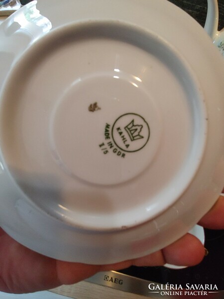 Khala gdr tea coffee set - one cup handle is missing
