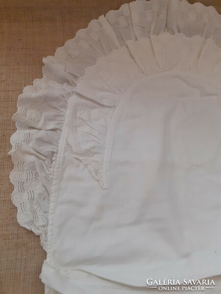 Small madeira hand-embroidered lace baby swaddle in old, beautiful condition