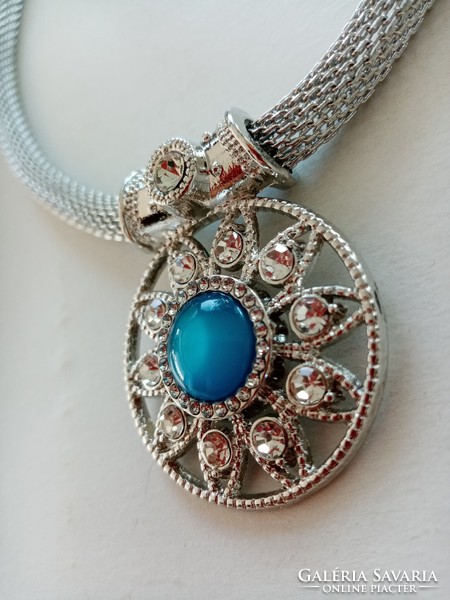 Necklace with a beautiful pendant