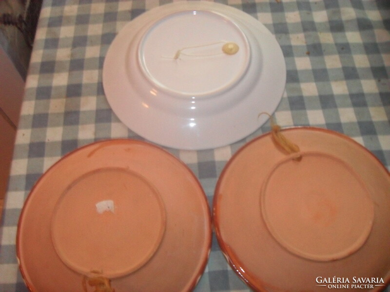 Ceramic wall plates 3 pieces in one