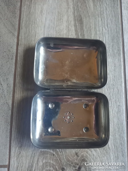 Nice old silver-plated box (soap holder? 9.2X6.8x4 cm)