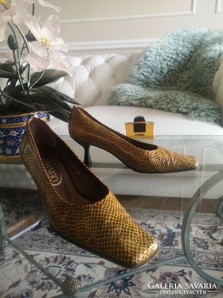 Tango 39 snakeskin, exclusive casual shoes