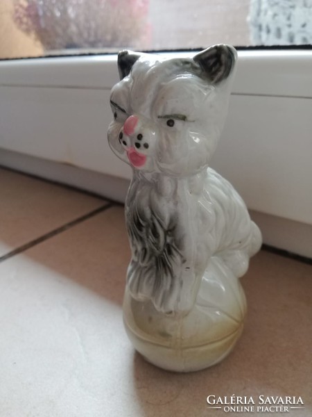 Porcelain kitten