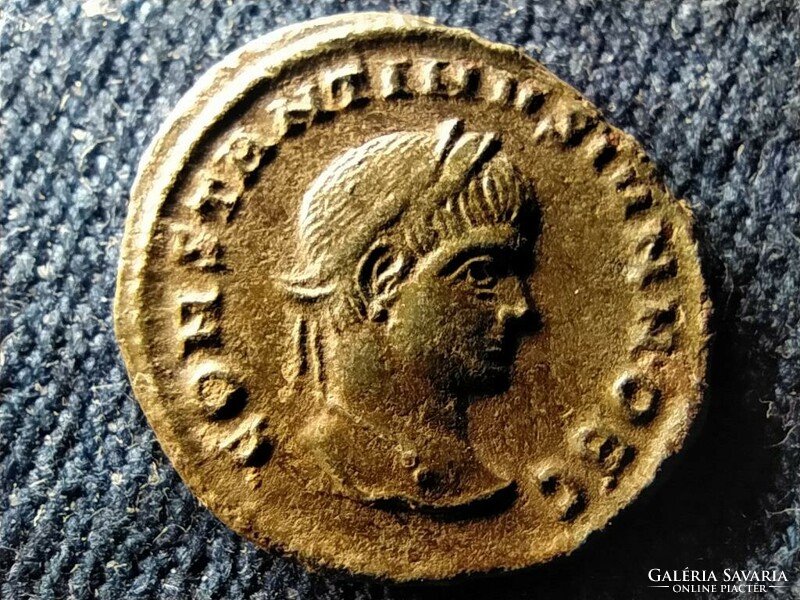 Római Birodalom II. Constantinus (337-340) Follis RIC182 CAESARVM NOSTRORVM VOT X BSIS (id56163)