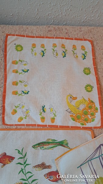Cheerful, retro children's handkerchief pack, 4 pcs