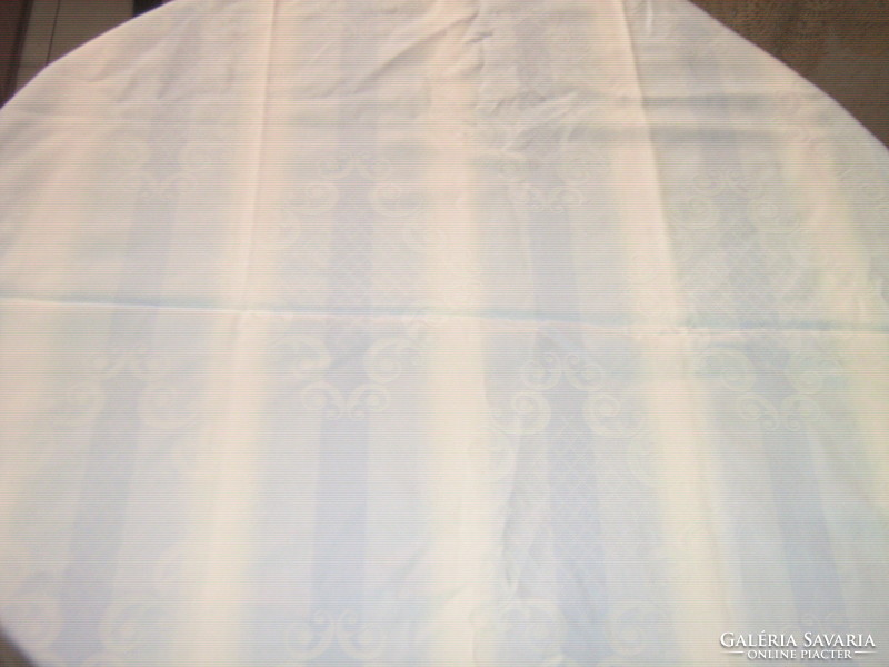 Beautiful blue and white baroque patterned damask pillowcase