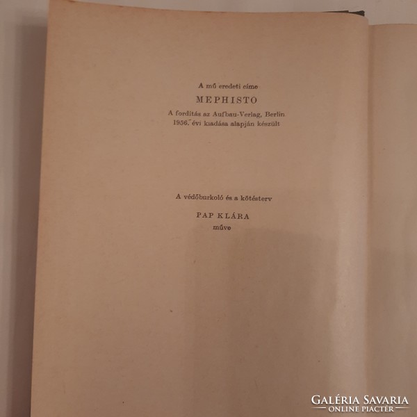 Klaus mann: mephisto - a career novel - translated by: lányi sarolta Zrínyi publishing house 1957