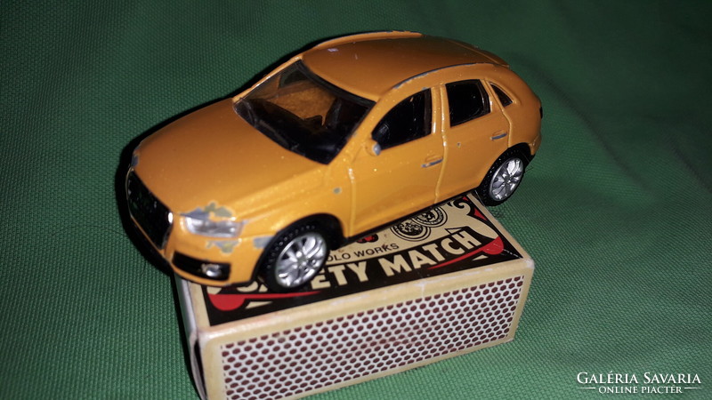 Original Rastar Audi Q3 quality metal model toy small car 1:43 according to the pictures