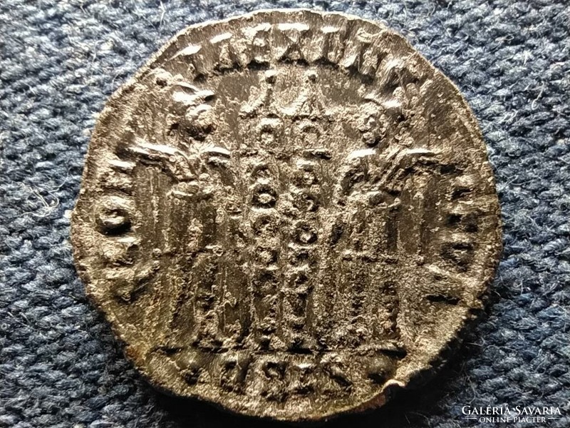 Roman Empire II. Constantine (337-340) follis ric 236 gloria exercitvs (id53006)