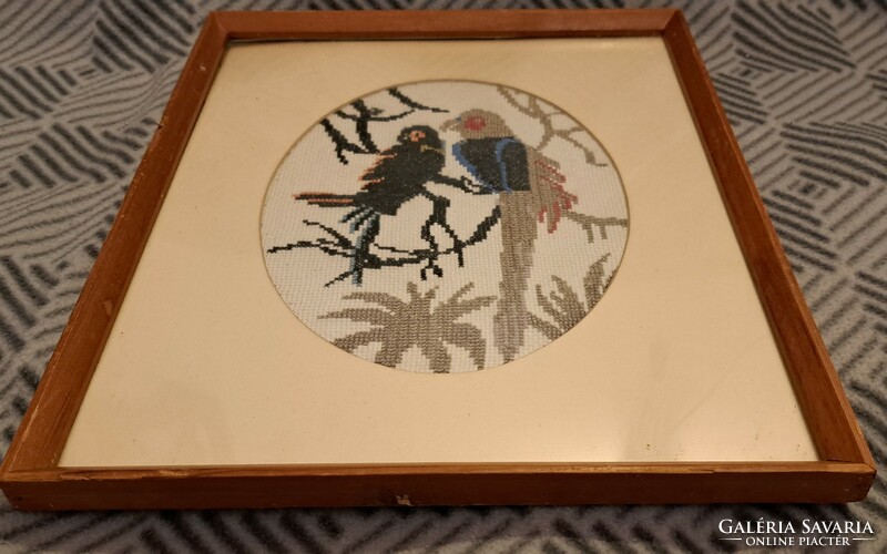 Parrot bird oval tapestry picture (m4056)