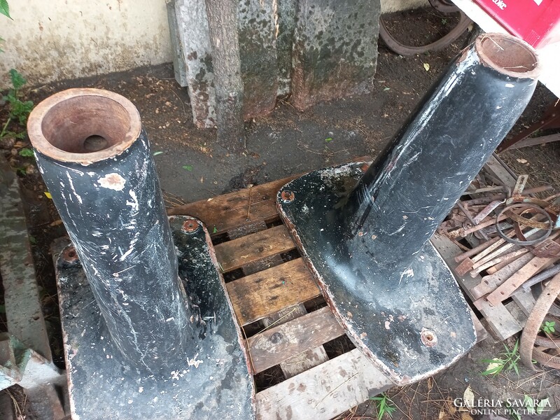 1 piece cast iron base of cinema machine