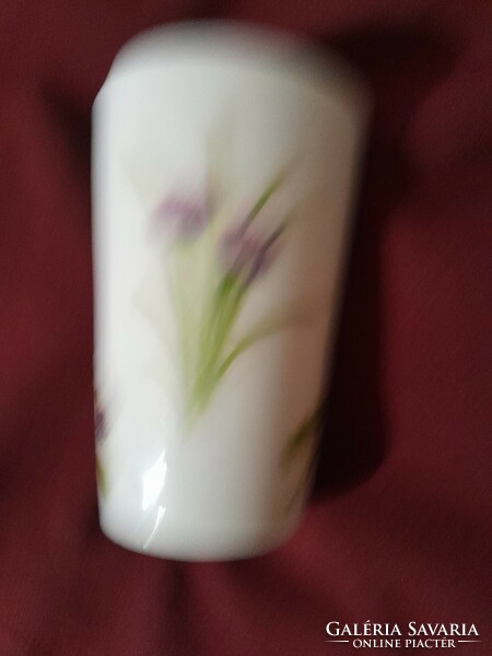 Field flower vase