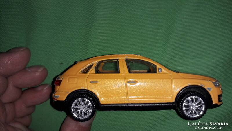 Original Rastar Audi Q3 quality metal model toy small car 1:43 according to the pictures
