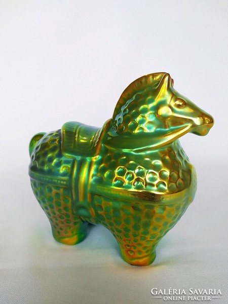 Zsolnay eozin art-deco horse. In perfect condition!