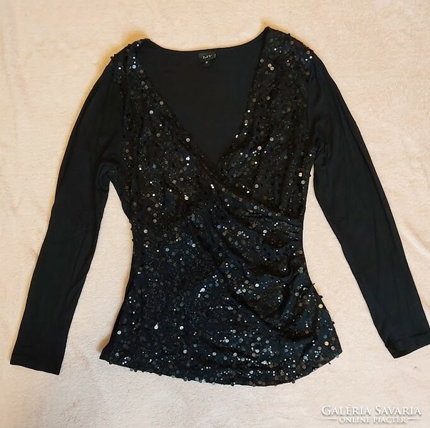 Black sequin casual blouse