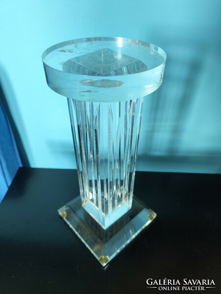 Small pedestal (plexiglass)