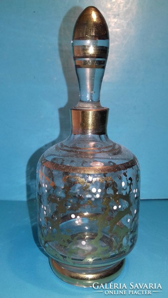Aranyozott cseh üveg parfümös jelzett