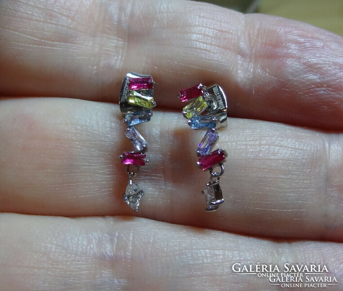 4 Cute earrings made of fire enamel and surgical steel for little girls