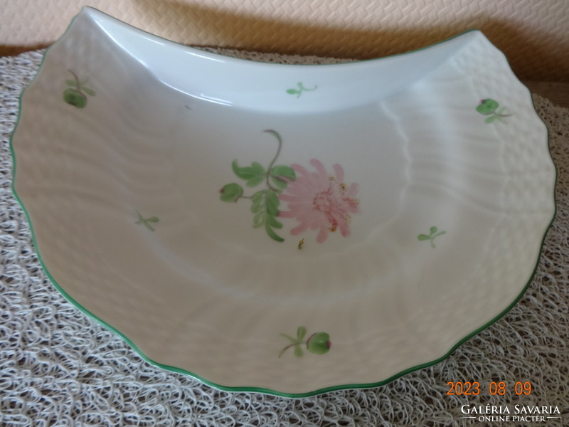 Herend tertia aster pattern bony plate