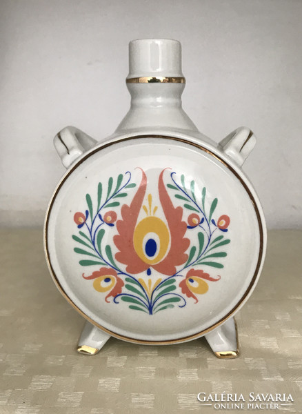 Kőbánya porcelain water bottle with folk pattern, gilding