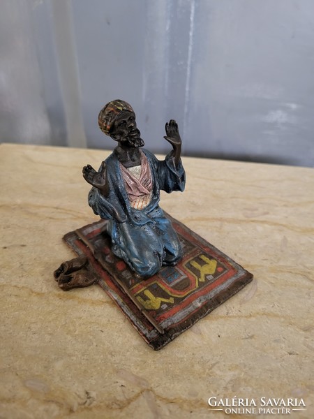 Viennese Arabic scene on a prayer mat bronze statue