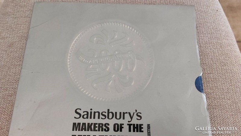 (K) sainsbury's/guinness world records makers of the millennium coin collection
