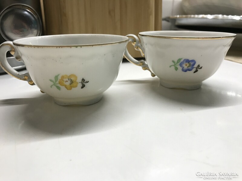 Zsolnay coffee cups