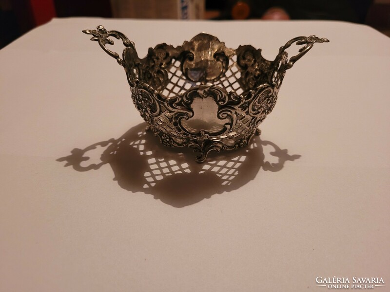 Decorative silver serving bowl