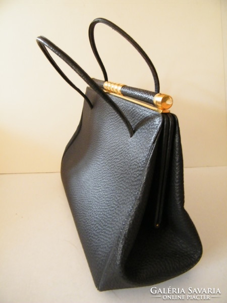 Very nice black classic leather bag, handbag with wallet and mirror