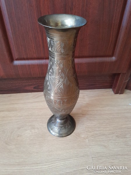 Copper vase 29 cm high