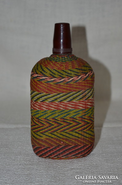 Wicker bottle / flask with original vinyl cap (dbz 0074/1)